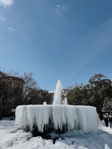 A frozen fountain at Baylor University