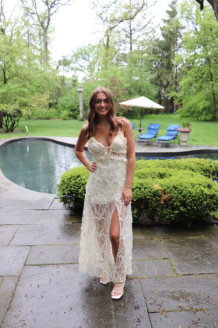 Dresses for Prom: Where to Look – The Forest Scout