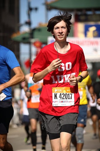Junior Luke Helms running in the Chicago Marathon last October
