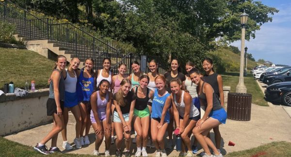 The 2023-2024 Varsity Girls Tennis Team (Courtesy of Varsity Girls Tennis Instagram)