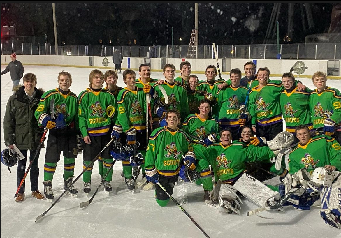 Varsity Scouts hockey in the 2022 Winter Club Classic after a win over Highland Park.
(Photo Courtesy Lake Forest Scouts Hockey)
