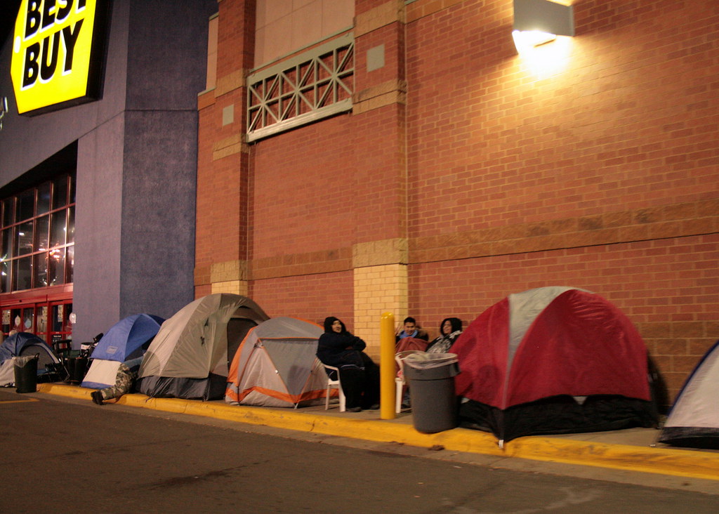 Shoppers waiting outside of Best Buy to shop on Black Friday.