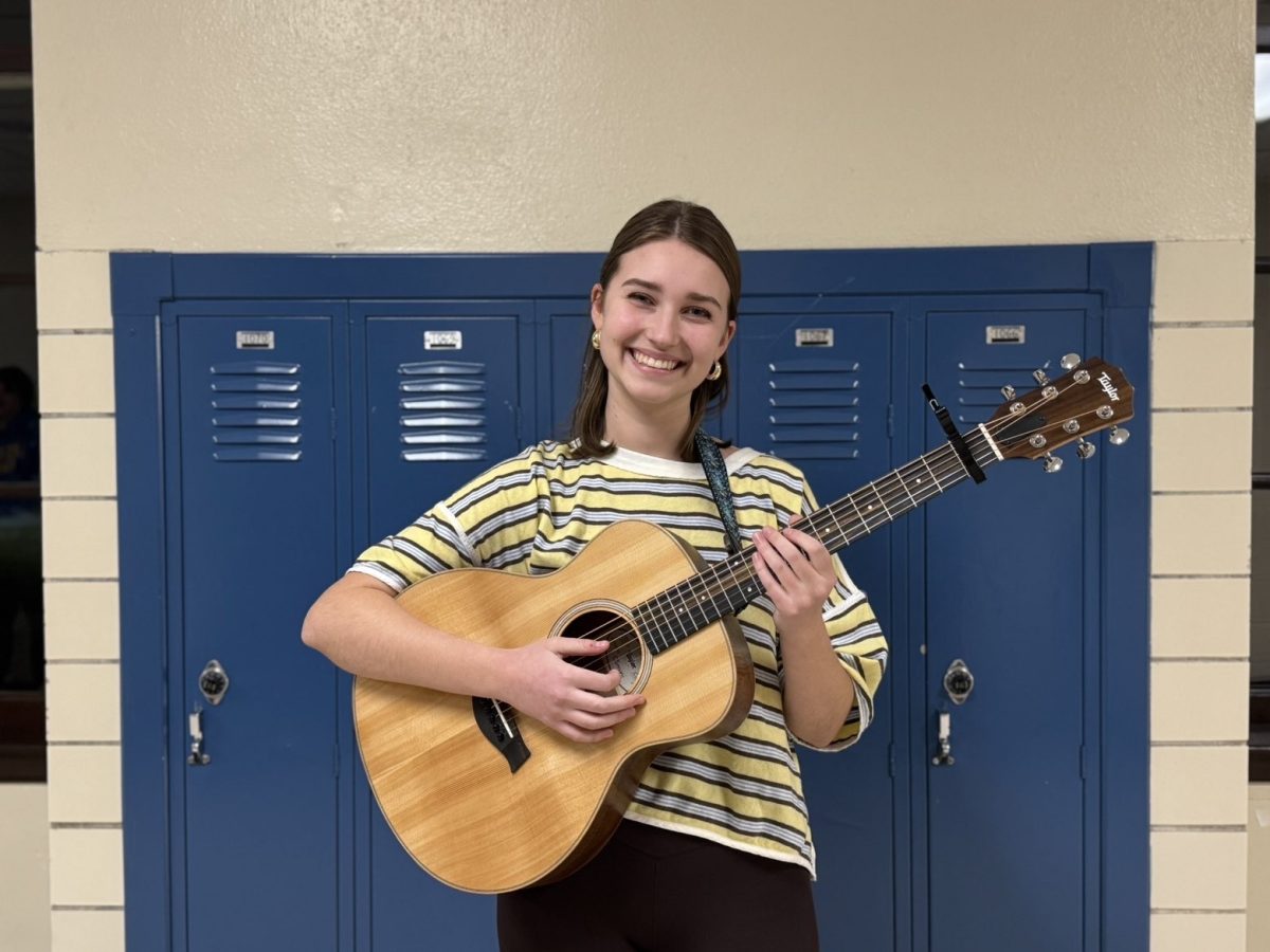 Performed by: junior Zoë Floriani